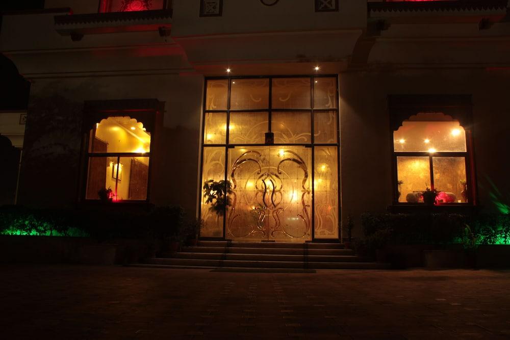 Hotel Jaipur Heritage Esterno foto