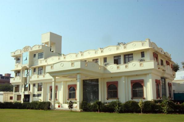 Hotel Jaipur Heritage Esterno foto